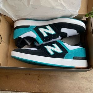 NIB Men’s New Balance CT 574  Black White And Aqua Sz 10